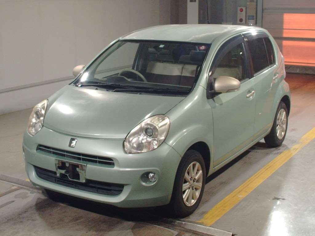 2011 Toyota Passo NGC30[0]