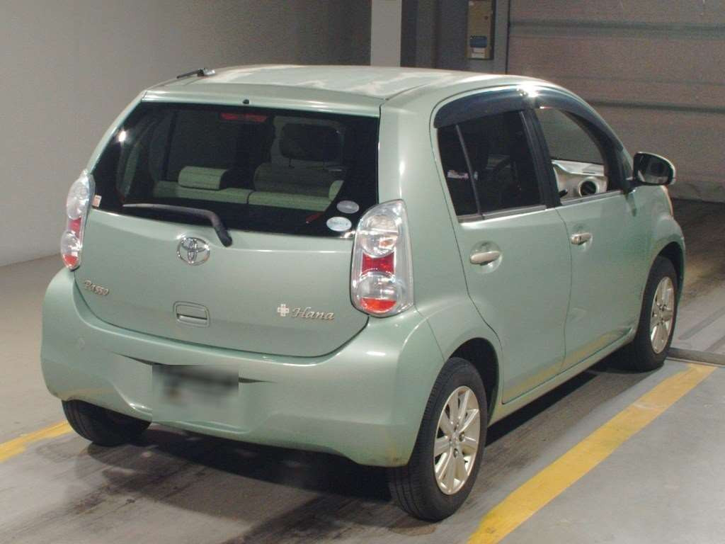 2011 Toyota Passo NGC30[1]