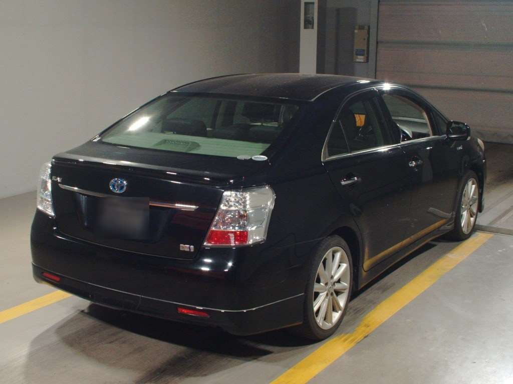 2011 Toyota SAI AZK10[1]