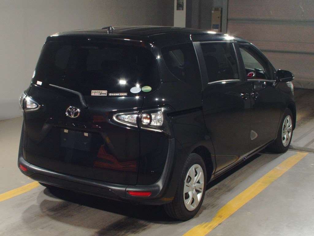 2020 Toyota Sienta NSP170G[1]