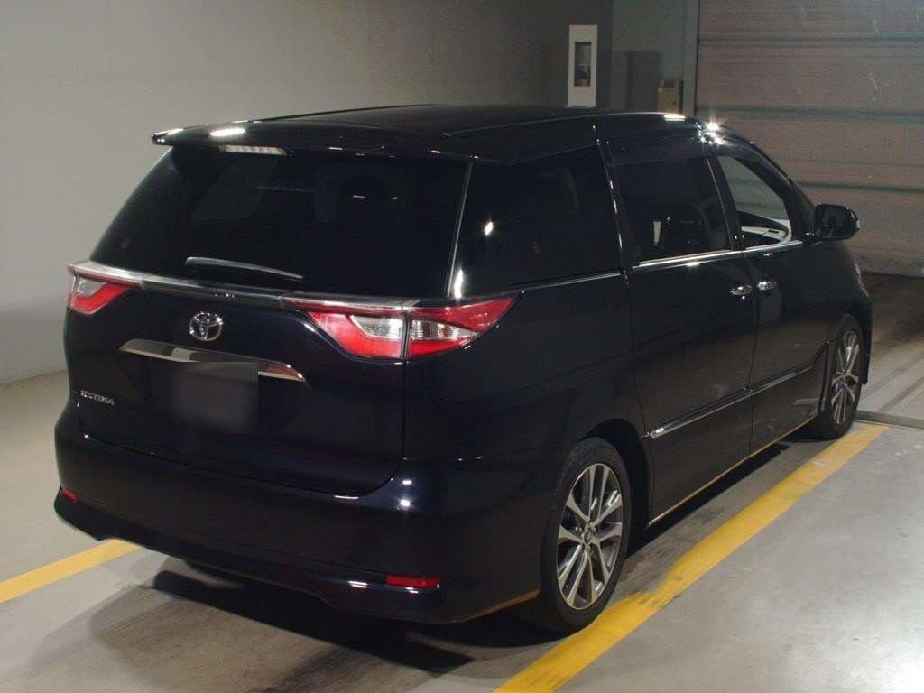 2016 Toyota Estima ACR50W[1]