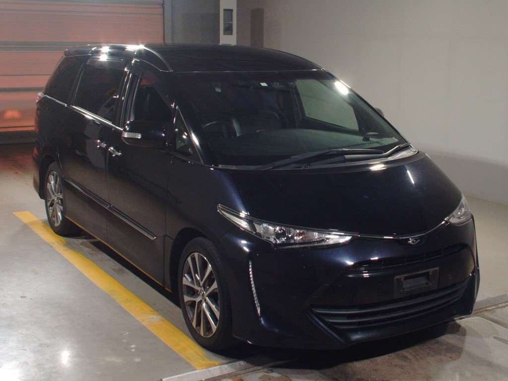 2016 Toyota Estima ACR50W[2]