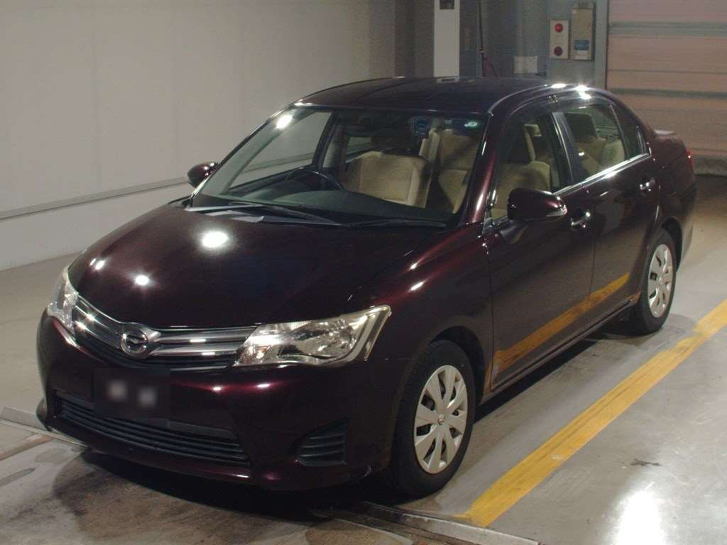 2013 Toyota Corolla Axio NZE161[0]