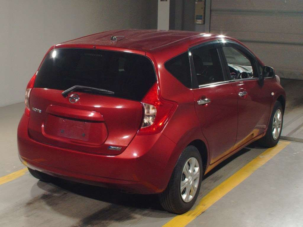 2013 Nissan Note E12[1]