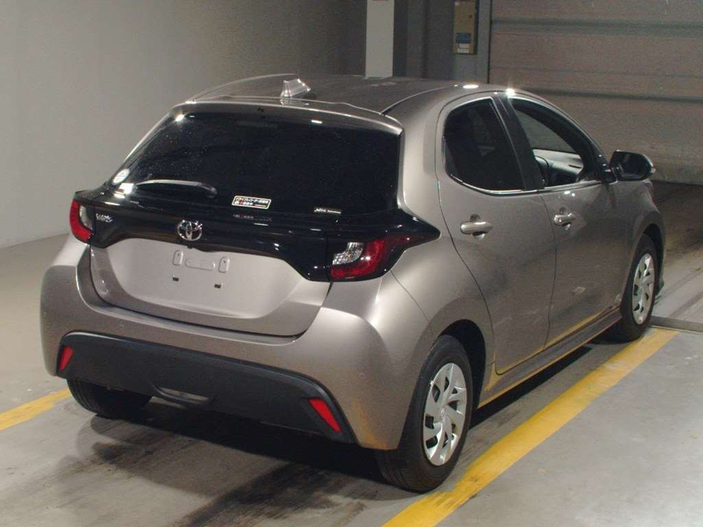 2022 Toyota YARIS KSP210[1]