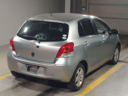 2010 Toyota Vitz