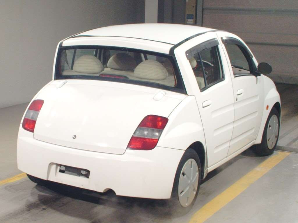 2000 Toyota Will Vi NCP19[1]