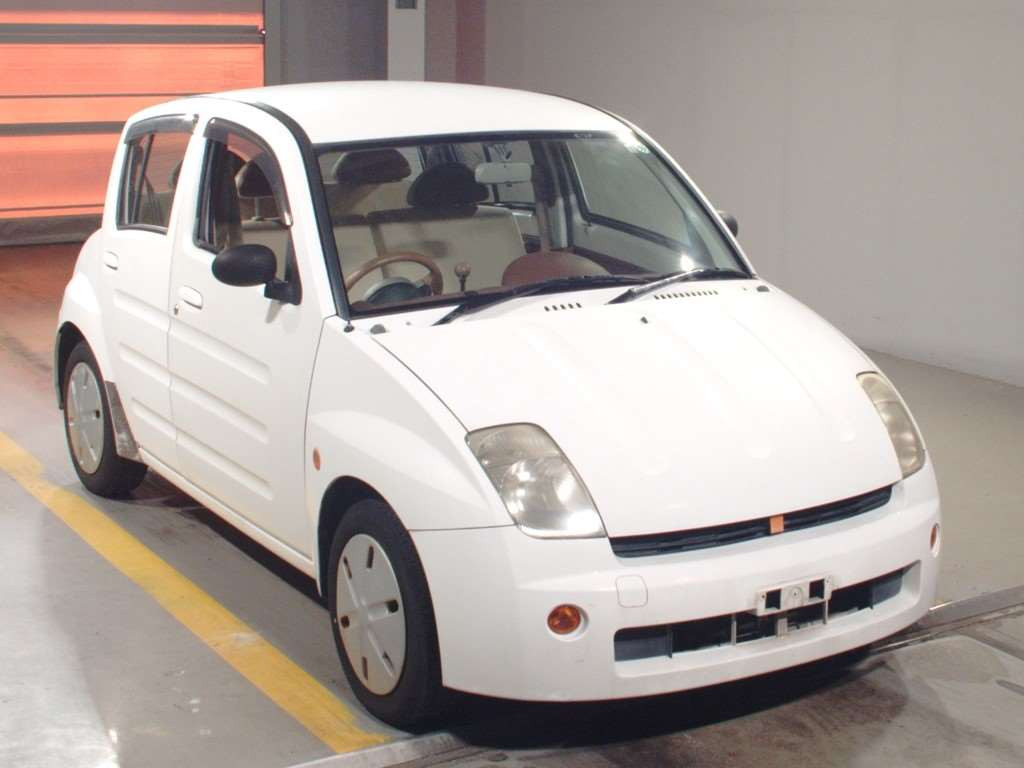 2000 Toyota Will Vi NCP19[2]