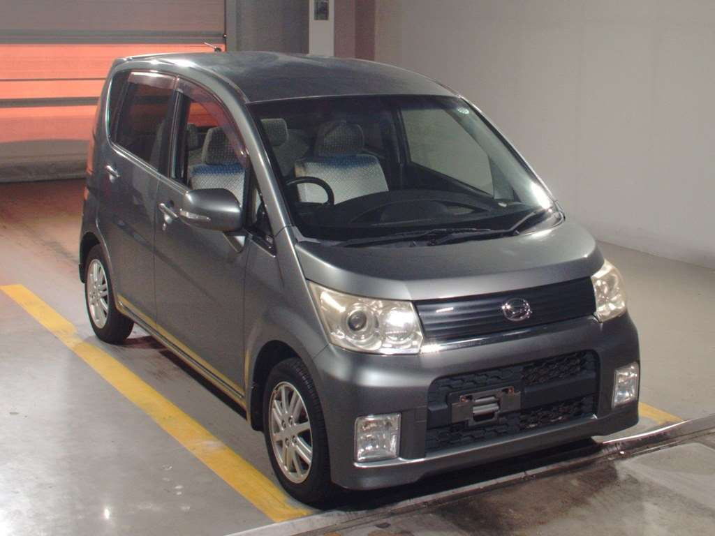 2010 Daihatsu Move L175S[2]