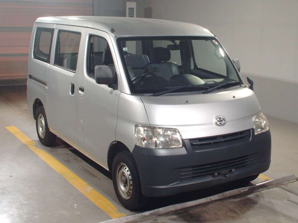 2019 Toyota Liteace Van S402M[2]