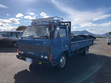 1988 Mazda Titan