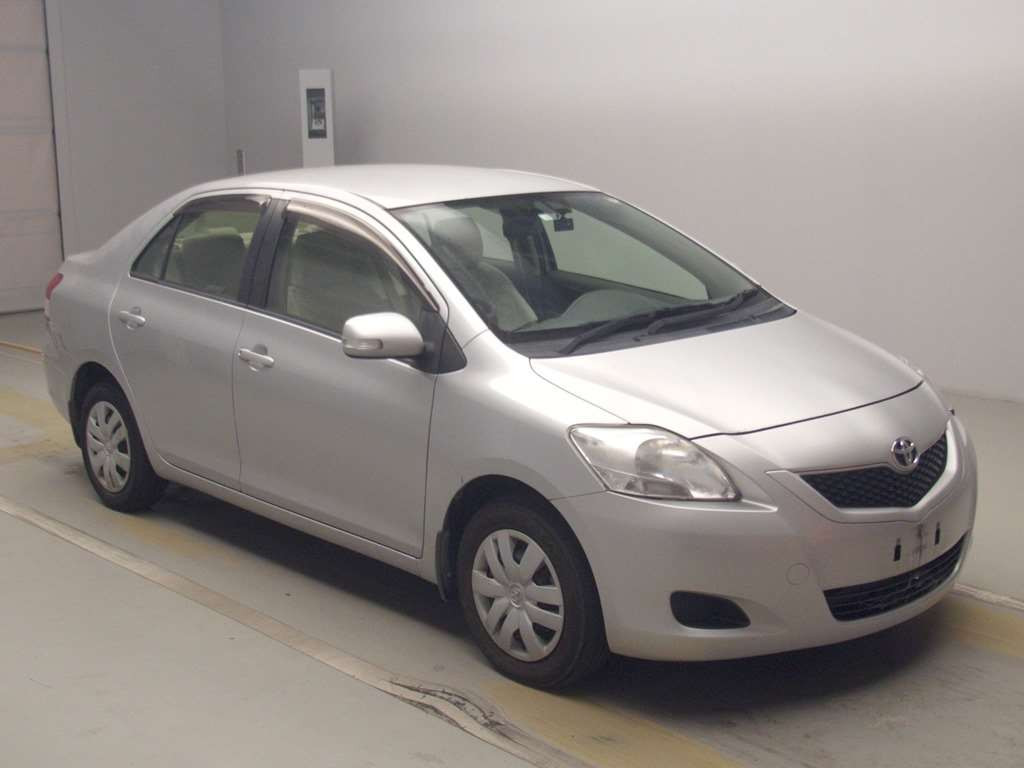 2012 Toyota Belta KSP92[2]