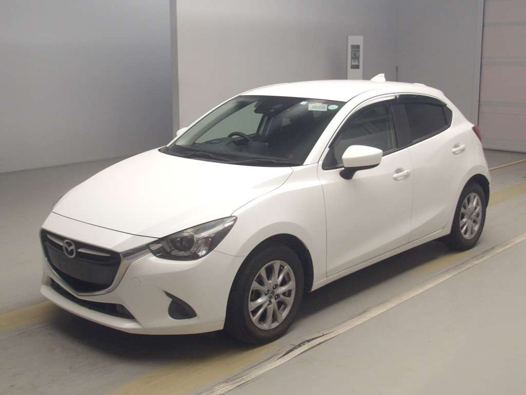 2016 Mazda Demio DJ3FS[0]