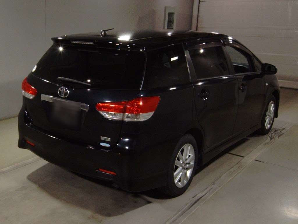 2010 Toyota Wish ZGE20W[1]