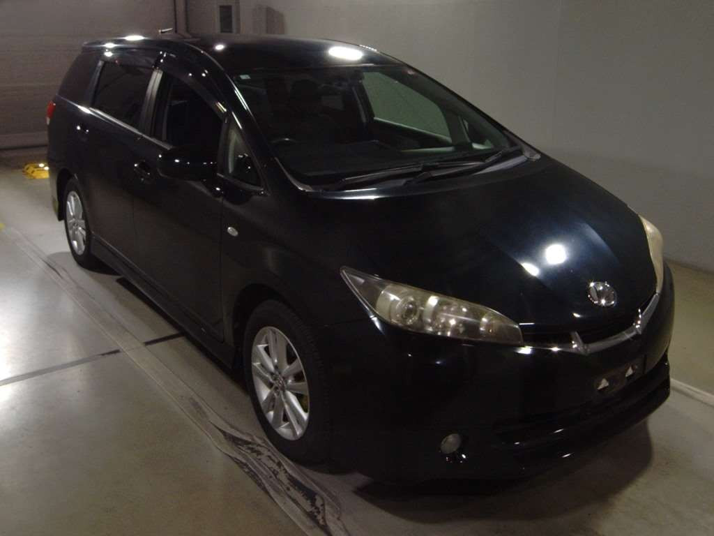 2010 Toyota Wish ZGE20W[2]