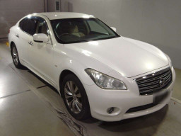 2012 Nissan Fuga