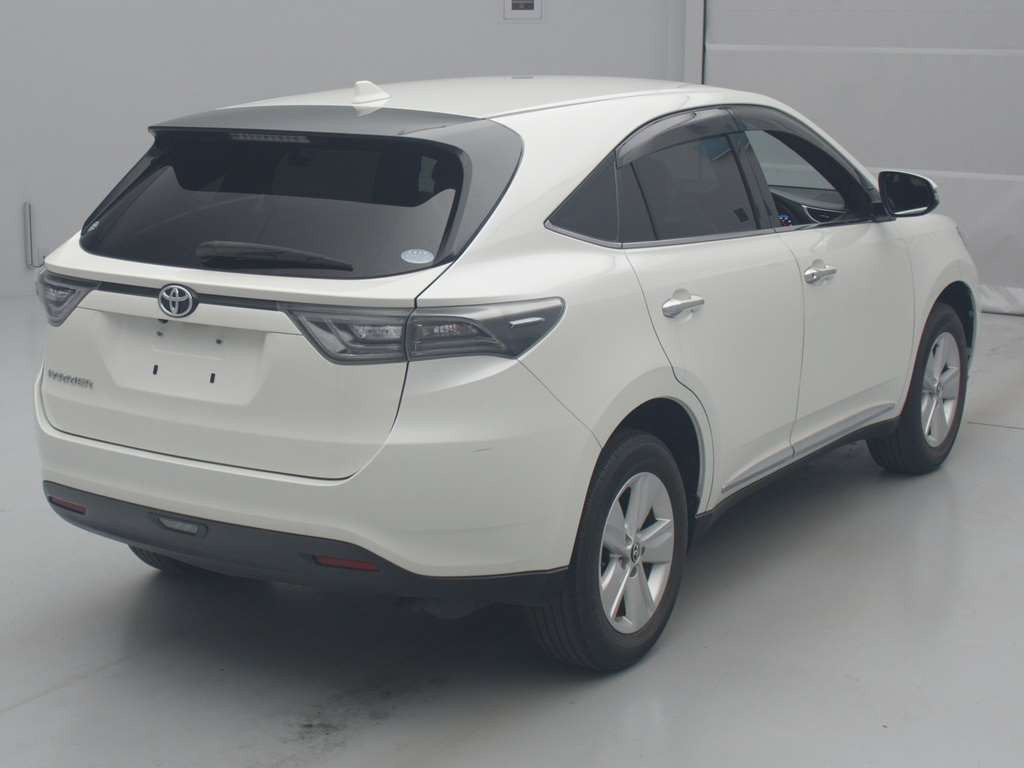 2016 Toyota Harrier ZSU65W[1]