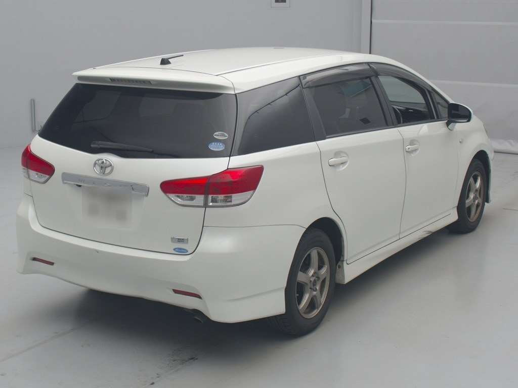 2010 Toyota Wish ZGE20W[1]