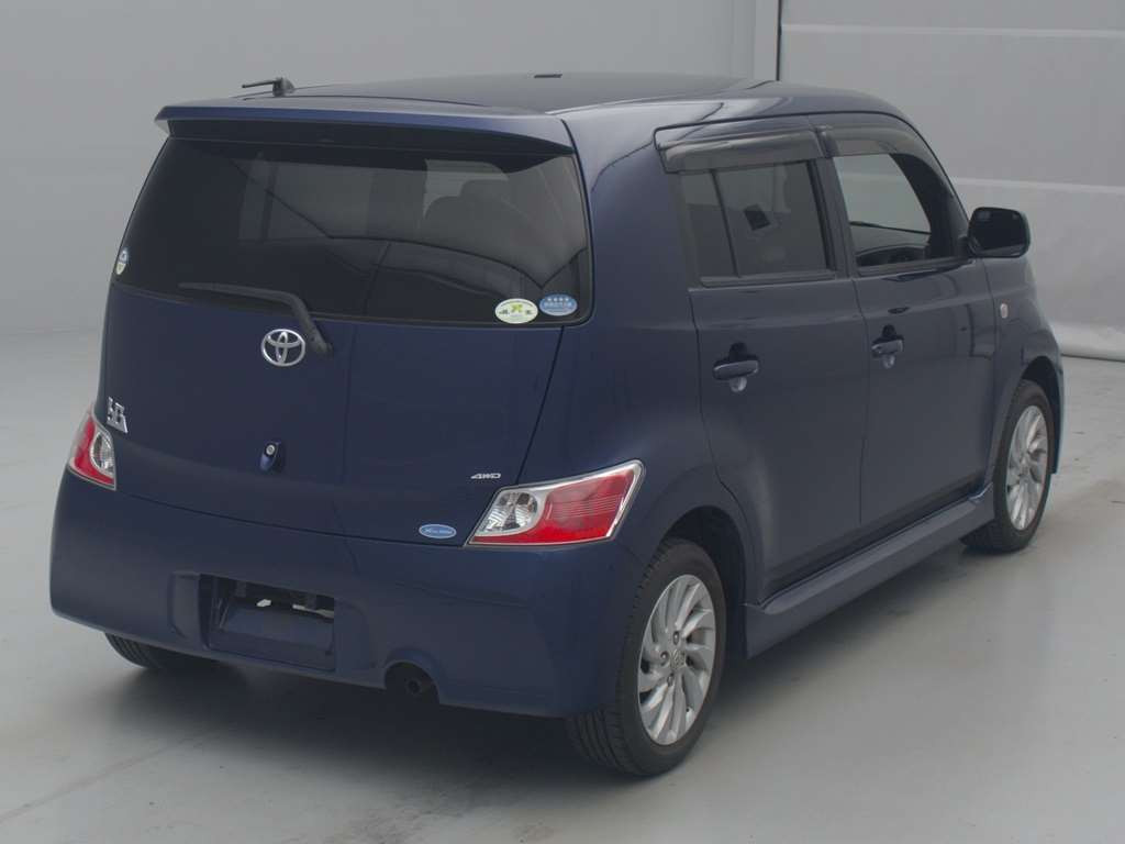 2006 Toyota bB QNC25[1]