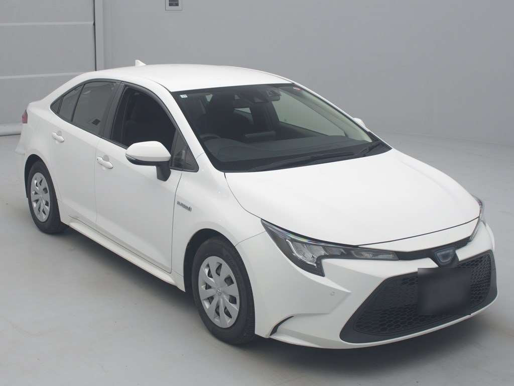 2019 Toyota Corolla Sedan ZWE211[2]