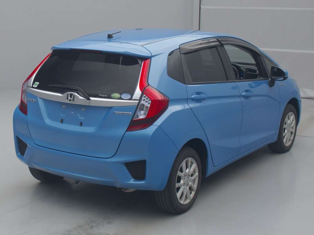 2014 Honda Fit Hybrid GP6[1]