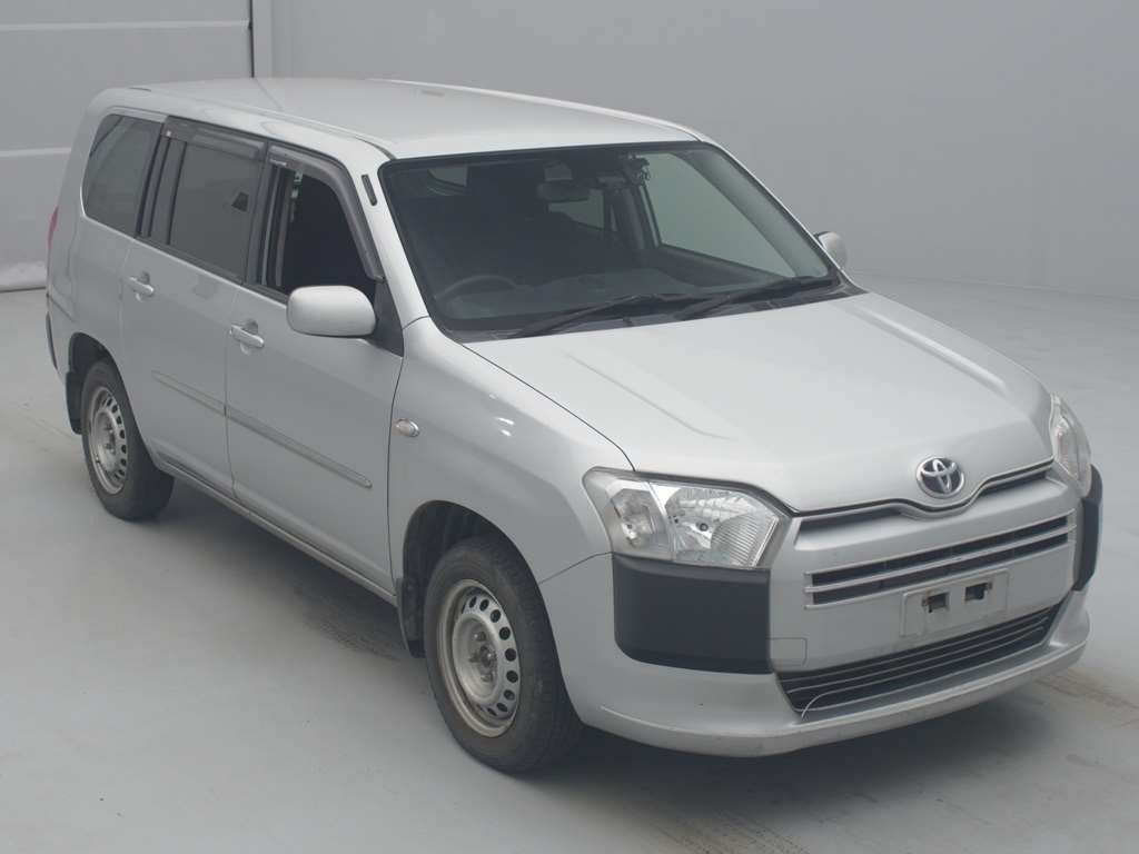 2017 Toyota Succeed NCP165V[2]