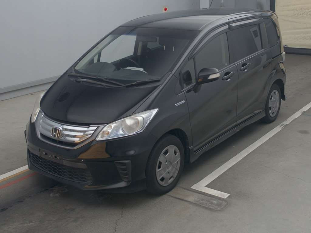 2013 Honda Freed hybrid GP3[0]