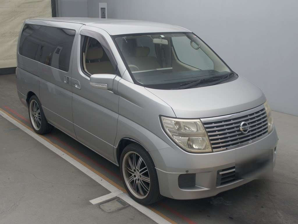 2006 Nissan Elgrand ME51[2]