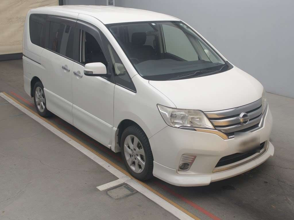 2012 Nissan Serena FC26[2]