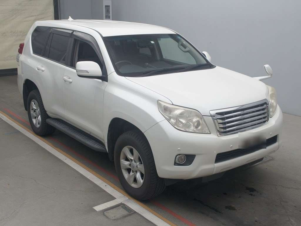 2010 Toyota Land Cruiser Prado TRJ150W[2]