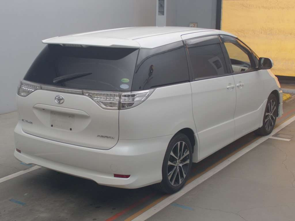 2013 Toyota Estima ACR50W[1]