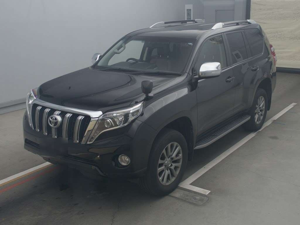 2017 Toyota Land Cruiser Prado GDJ150W[0]