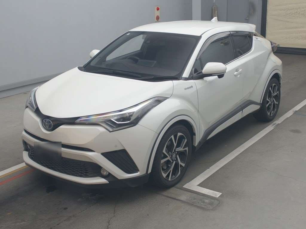 2017 Toyota C-HR ZYX10[0]