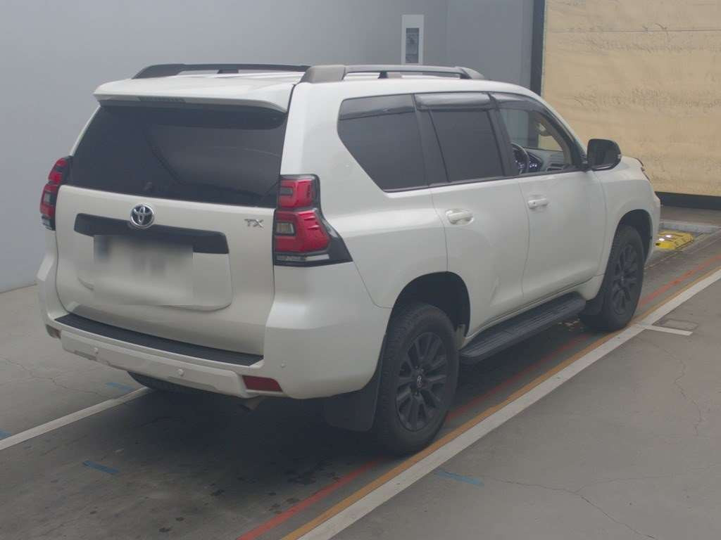 2022 Toyota Land Cruiser Prado GDJ150W[1]