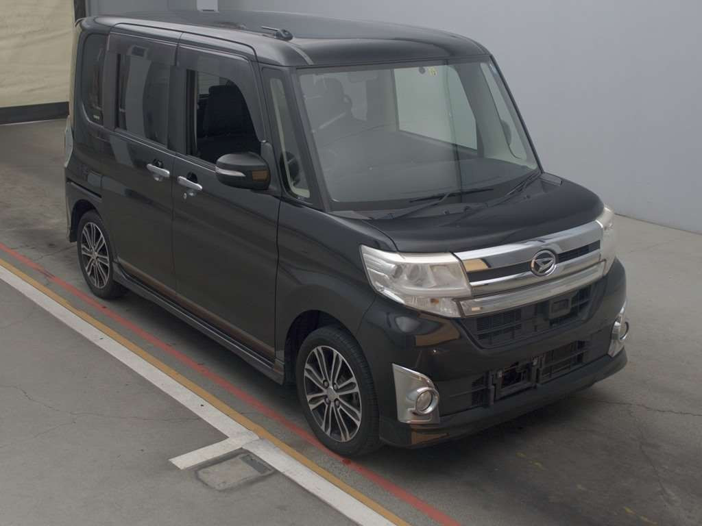 2013 Daihatsu Tanto Custom LA610S[2]