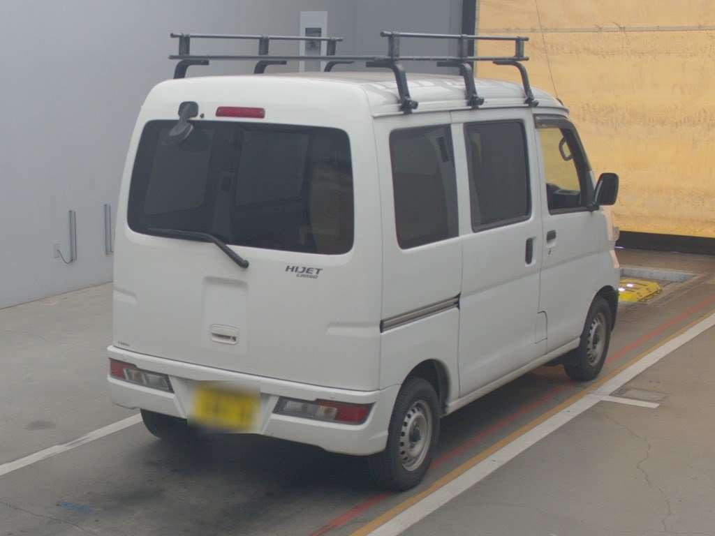 2019 Daihatsu Hijet Cargo S331V[1]