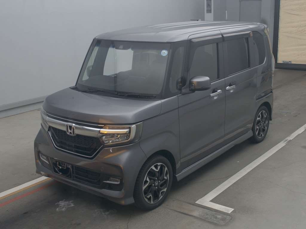 2017 Honda N-BOX CUSTOM JF3[0]