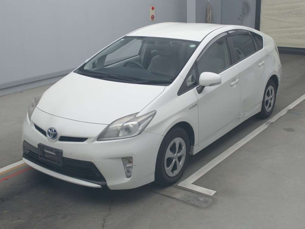 2013 Toyota Prius ZVW30[0]