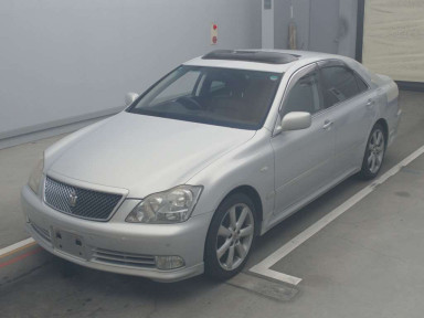 2004 Toyota Crown