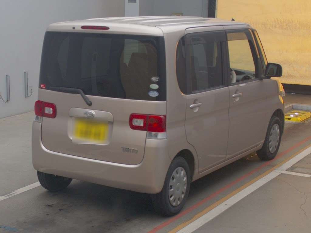 2008 Daihatsu Tanto L375S[1]