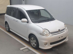 2009 Toyota Sienta