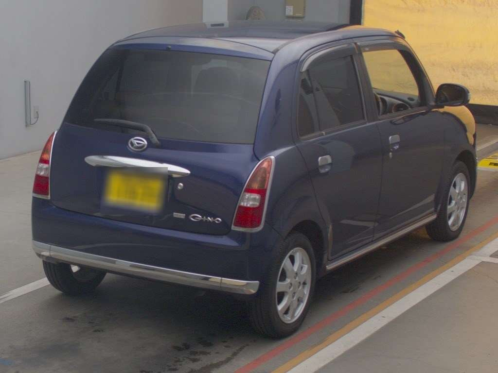 2006 Daihatsu Miragino L650S[1]