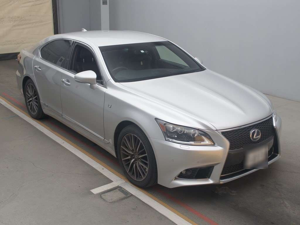 2014 Lexus LS UVF45[2]