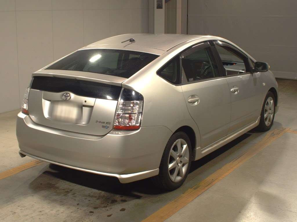 2003 Toyota Prius NHW20[1]