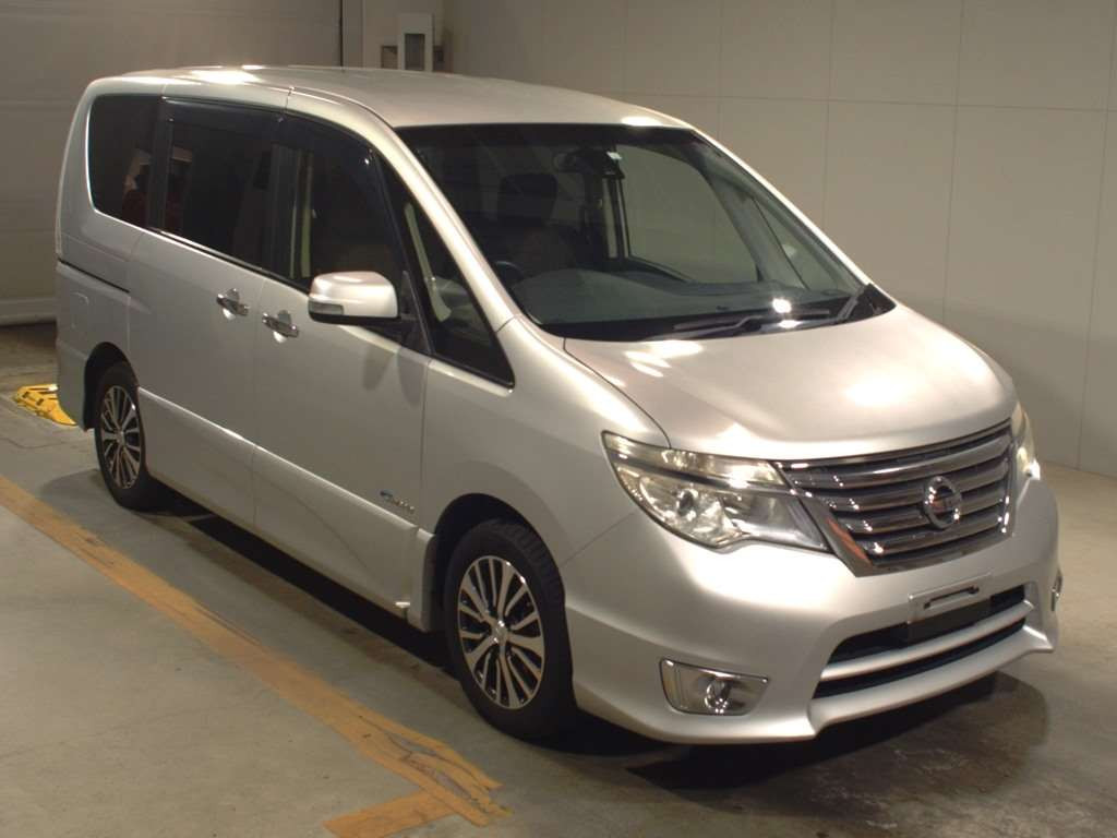 2014 Nissan Serena HFC26[2]