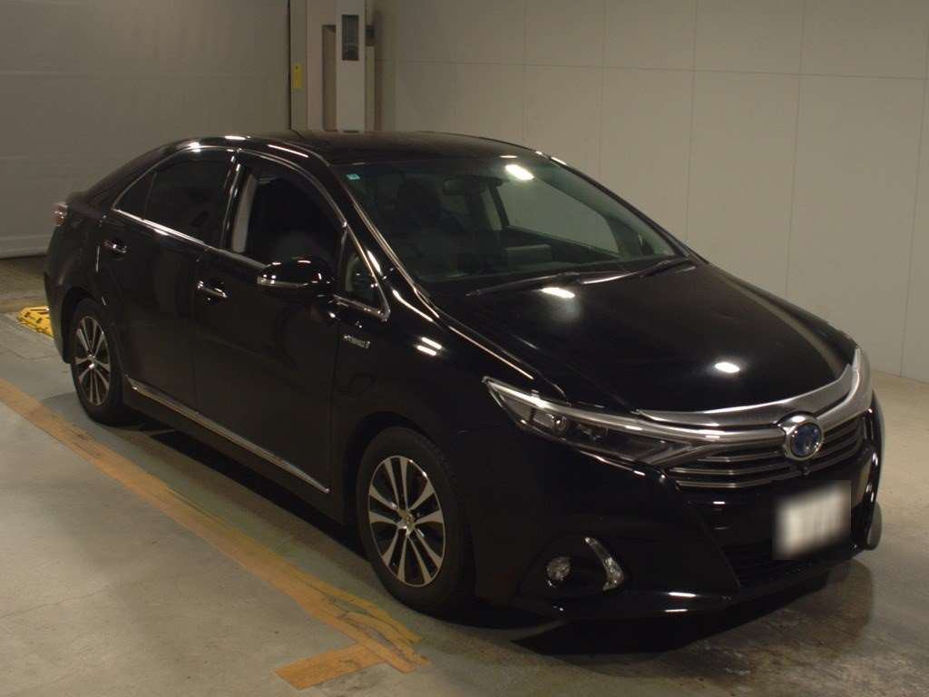 2016 Toyota SAI AZK10[2]