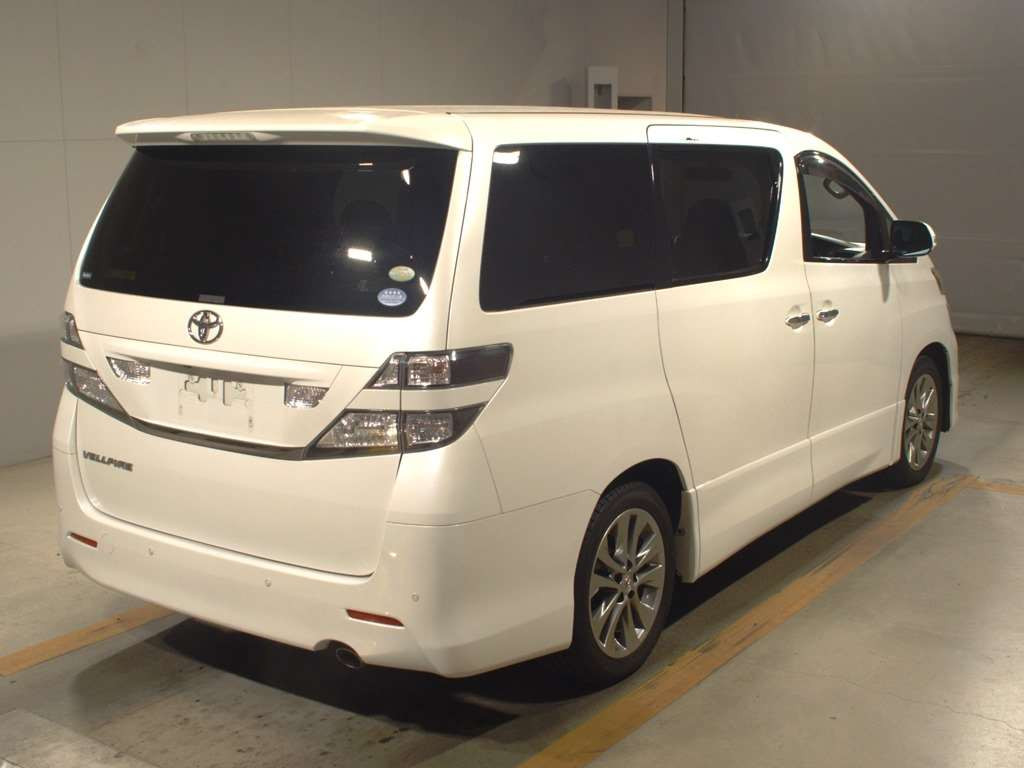 2010 Toyota Vellfire ANH20W[1]