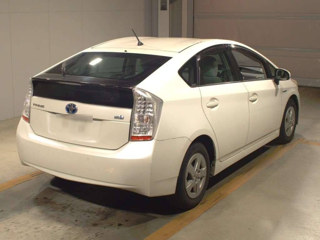 2009 Toyota Prius ZVW30[1]