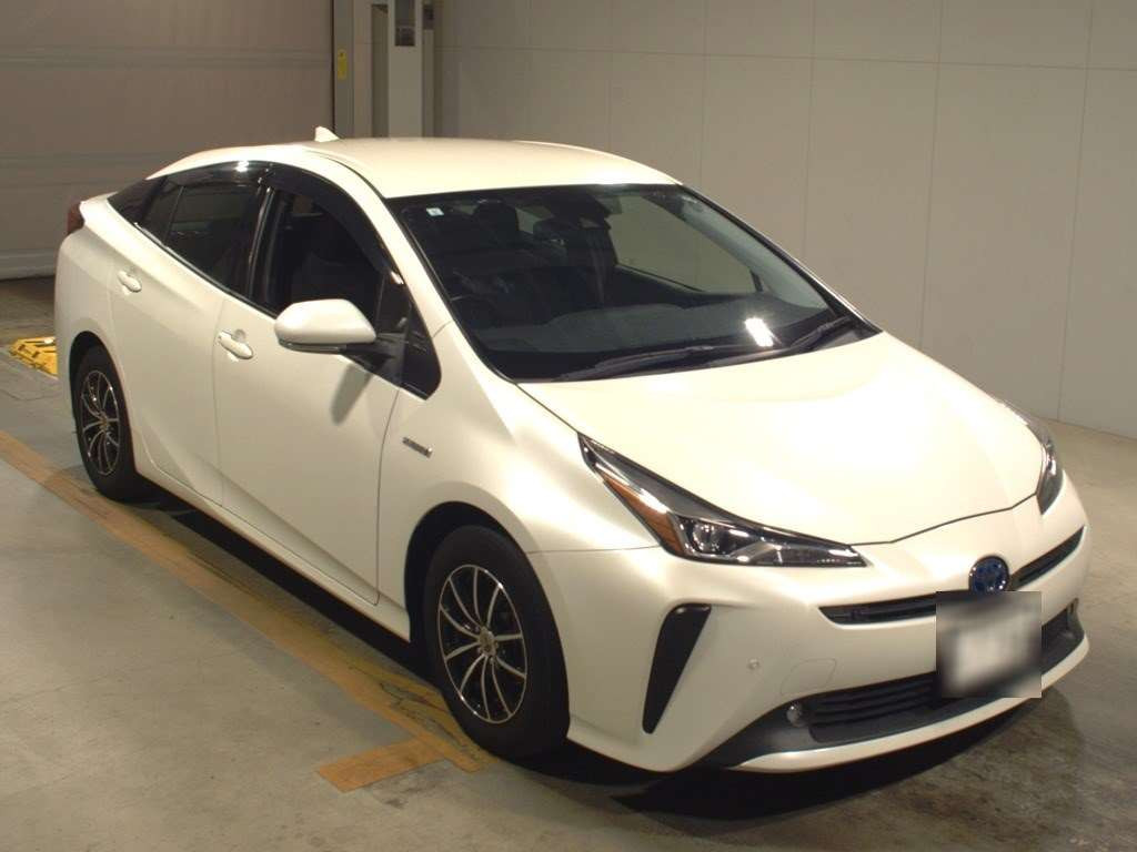 2019 Toyota Prius ZVW51[2]