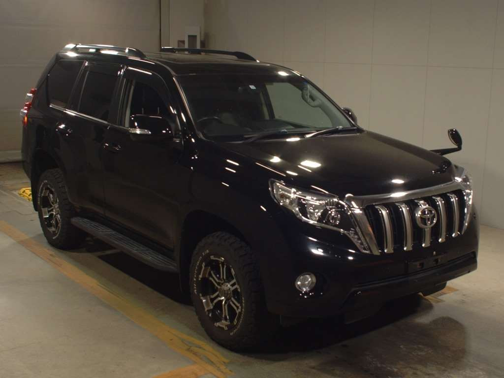 2015 Toyota Land Cruiser Prado GDJ150W[2]